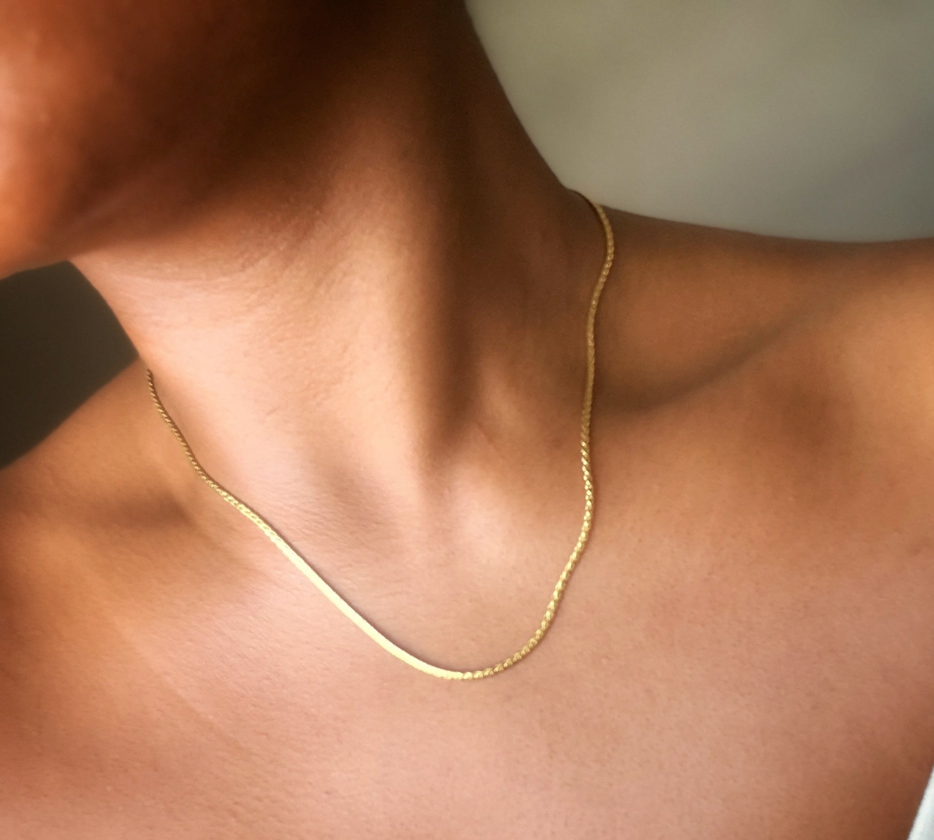 Luxe Pendant Chain – Gold