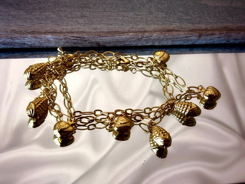 Laurel Charm Anklets