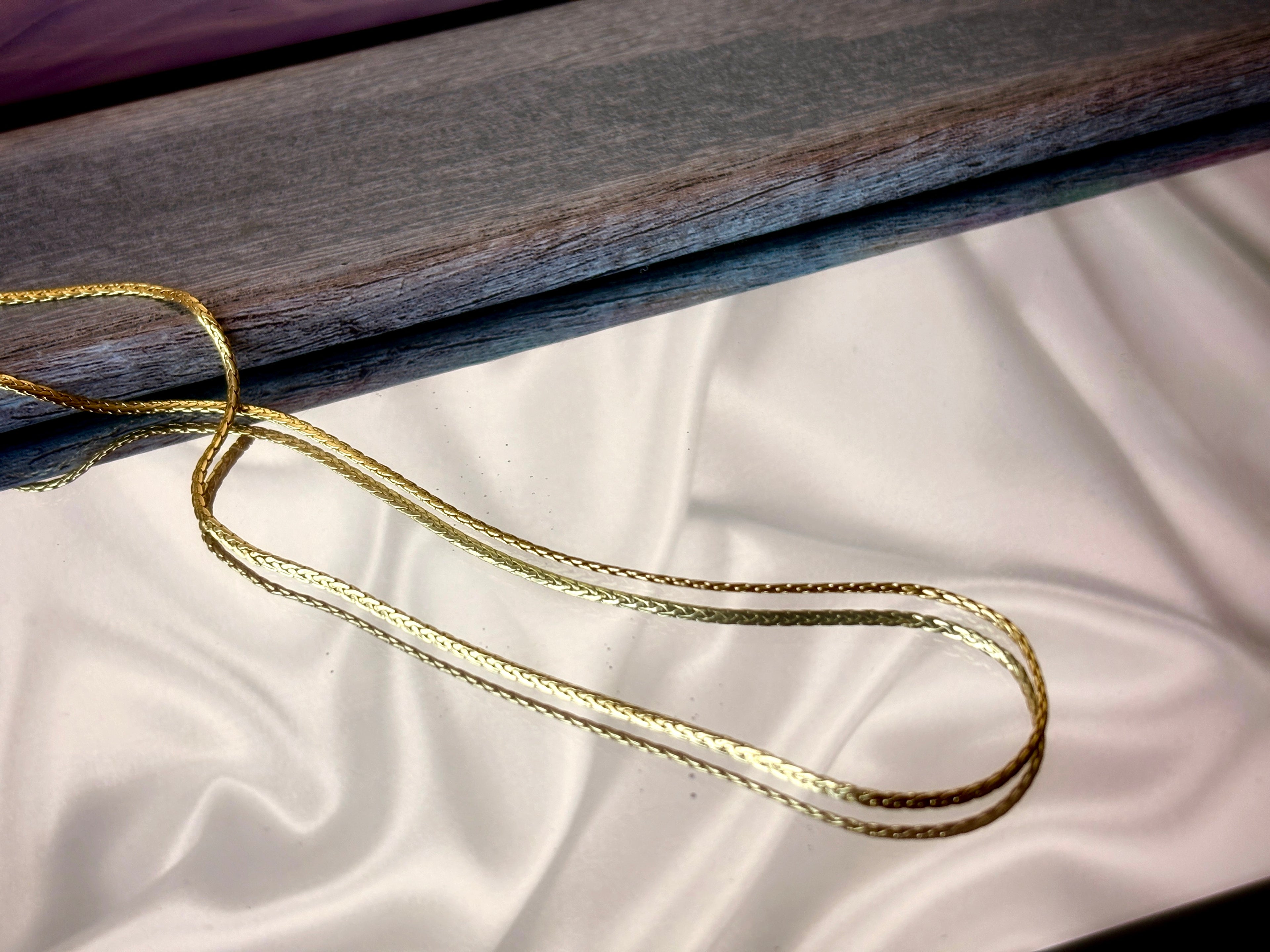 Luxe Pendant Chain – Gold
